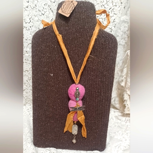 Handmade Jewelery: - Picture 1 of 6